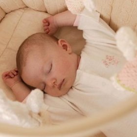 Укладываем ребёнка не укачивая