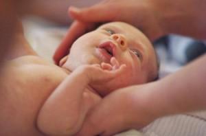 Аллергия у новорождённых на лице