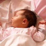 Продолжительность сна ребёнка в 1 месяц