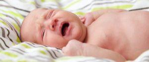 Ребенок плачет перед сном